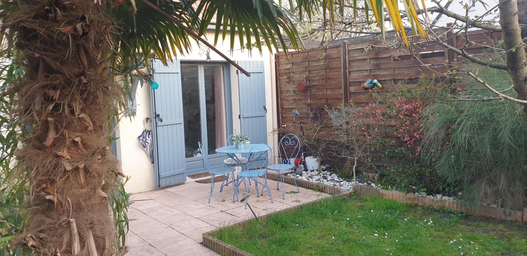 Claude Et Martine Homestay Villeparisis
